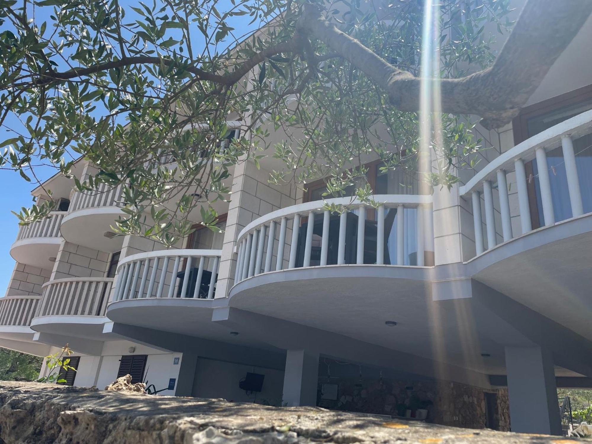 Apartments Ana By The Sea 룸바르다 외부 사진